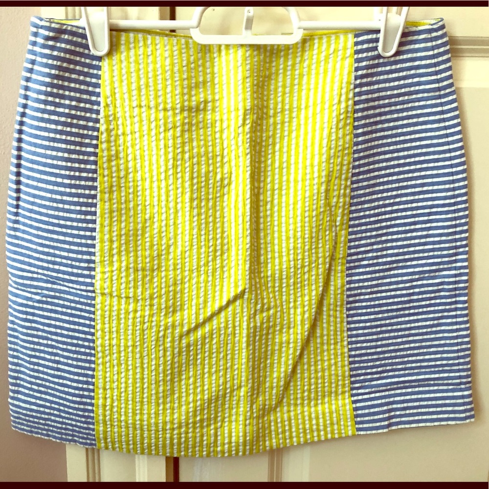 Vineyard Vines size 2 stripped gingham skirt